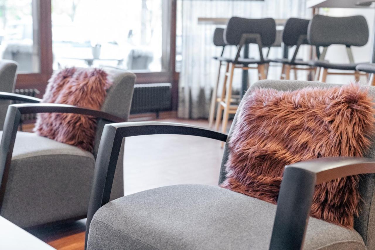 Hotel Fuchsen Кирххайм унтер Тек Екстериор снимка