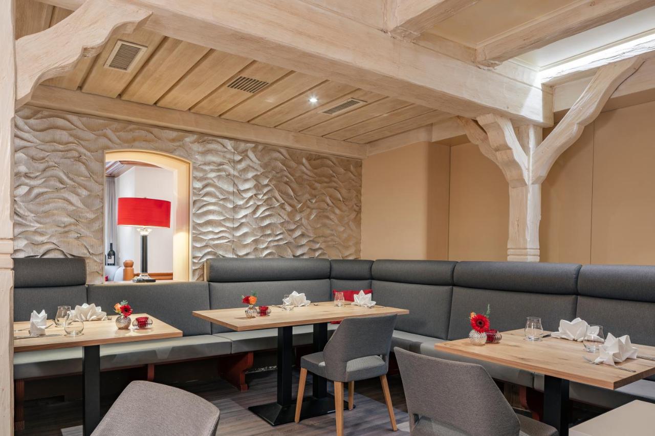 Hotel Fuchsen Кирххайм унтер Тек Екстериор снимка