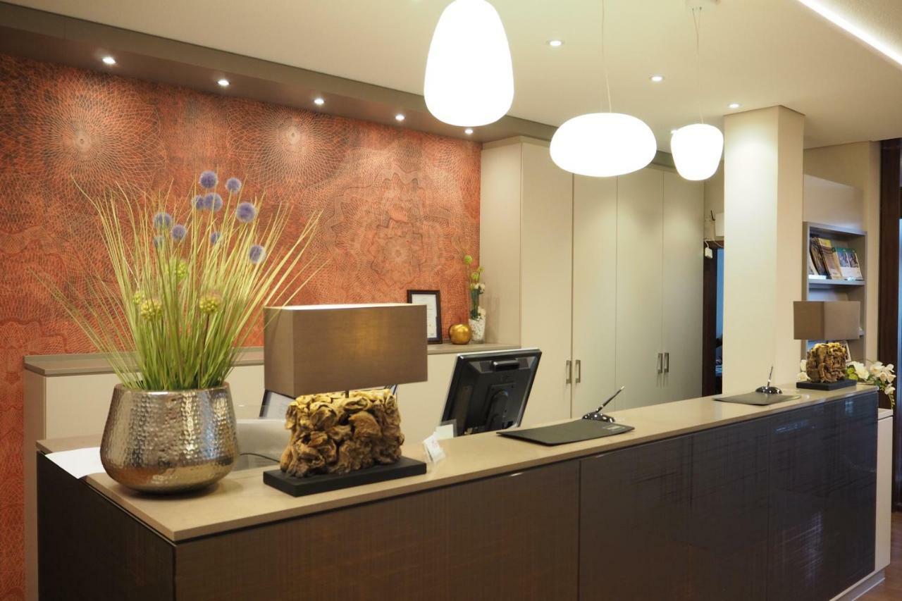 Hotel Fuchsen Кирххайм унтер Тек Екстериор снимка